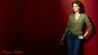 Star HD Wallpaper Stana Katic