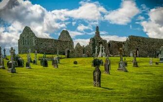 Clonmacnoise Monastery Wallpaper And Background Image