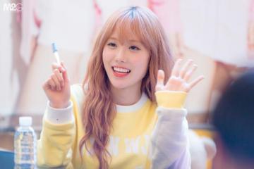 Lee Luda Wallpaper Asiachan Kpop Image Board