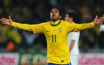 Robinho Football Player HD Widescreen Wallpaper Players