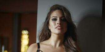 Ashley Graham HD Wallpaper Full Pictures
