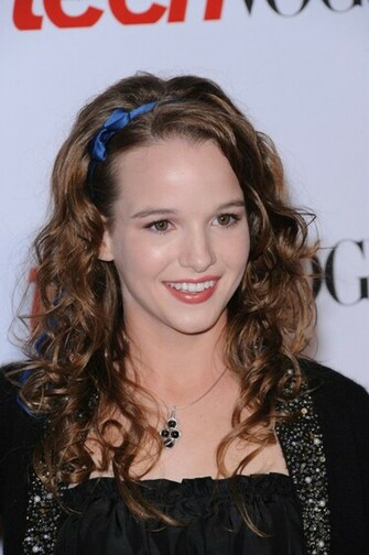 Kay Panabaker Wallpaper Beautiful Pictures And