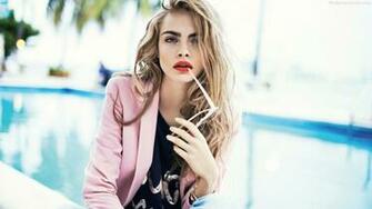 Elegant Cara Delevingne HD Wallpaper