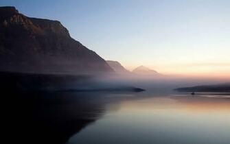 Misty Mountain River Wallpaper