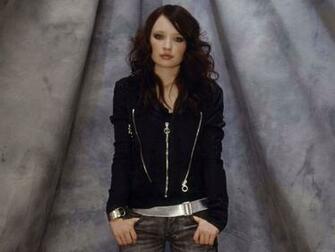 Emily Browning Wallpaper