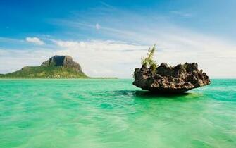 Le Morne Brabant Mountain And Islet Mauritius X
