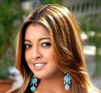 Tanushree Dutta HD Wallpaper Eva Mendes