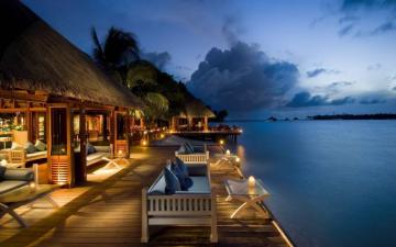 Water Hotel Wallpaper Wallpoper
