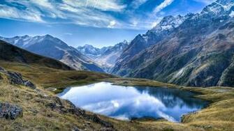 Wallpaper Picture Location Lake With Mountains Travel Stack