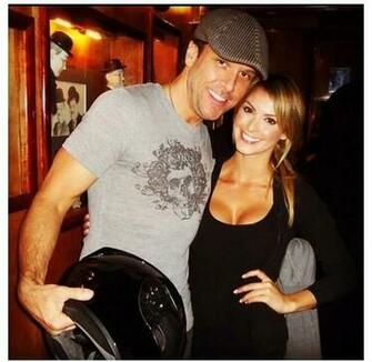 Dane Cook Image New Serious Relationship