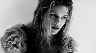 Brooklyn Decker Wallpaper