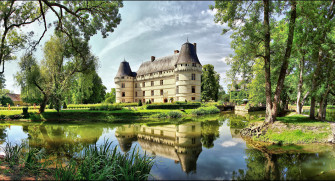 Desktop Wallpaper France Chateau De L Islette Castles Pond Trees
