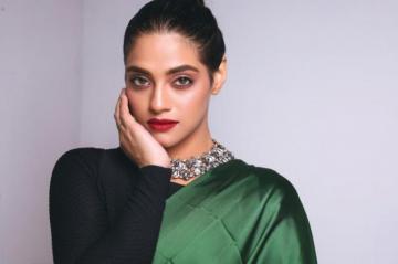 Actress Namra Shahid Mayoun HD Pictures Online Wiki