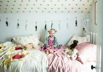 Here Is The Osborne Little Wallpaper Used On Ceiling Of This