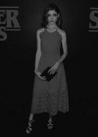 S8rah Image Natalia Dyer HD Wallpaper And Background