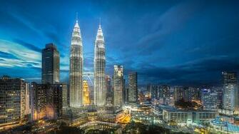 Petronas Towers HD Wallpaper Background