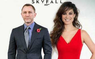 HD Wallpaper For iPhone James Bond Skyfall