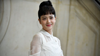 Blackpink S Jisoo Looked Like A Modern Day Audrey Hepburn At