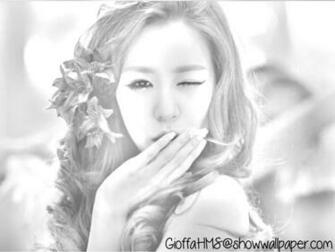 Tiffany Pencil Sketch Wallpaper
