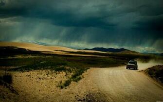 Dakar Dusty Track For Suv Cars Wallpaper