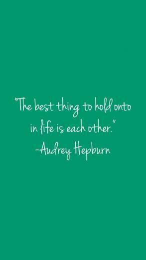 Quotes Wallpaper iPhone Holding Best