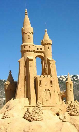 Bigger Sand Castle HD Wallpaper For Android Screenshot
