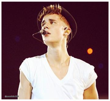 Justin Bieber Believe Tour Photo