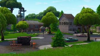 Salty Springs Wallpaper