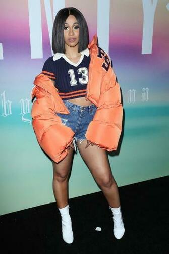 Cardi B Wallpaper Top Background