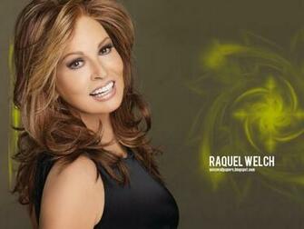 Raquel Welch Wallpaper