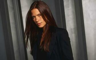 Rhona Mitra Portrait Desktop Themes Background Celebrities