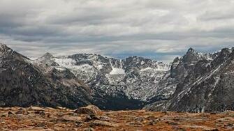 Rocky Mountains Canada Wallpaper