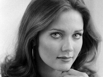 Lynda Carter Wallpaper
