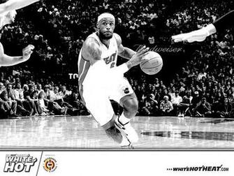 Lebron James White Hot Wallpaper