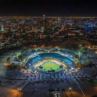Dodger Stadium And Downtown L A Los Angeles Dodgers