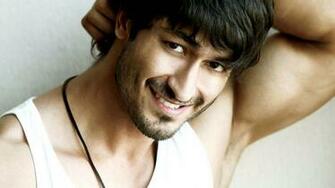 Vidyut Jammwal Wallpaper Full HD Baltana