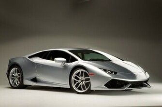 Lamborghini Huracan Side Photo