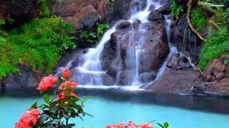 Beautiful Waterfall Photo HD Wallpaper