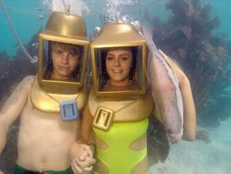 Charles The Hogfish Hartley Helmet Diving In Bermuda