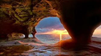 Caves On Lake Superior Pictured Rocks National Lakeshore