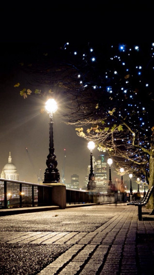 Dark Night Street Lamp Shiny Light iPhone Wallpaper