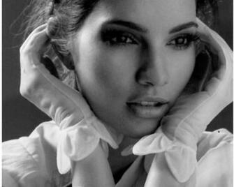 Teresa Moore Supermodel By Estee Desktop Wallpaper