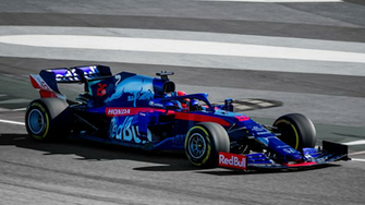 Str14 Daniil Kvyat Background Decolorized X