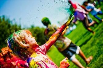 Happy Holi HD Wallpaper Image