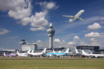 Aviation Pollution Greenpeace To Organize A Protest Festival At