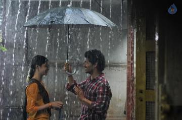 Life Is Beautiful Movie Stills Photo Of