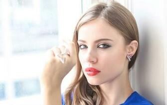 Xenia Tchoumitcheva High Resolution Wallpaper