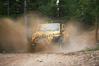 Jeep Mudding Wallpaper Pics