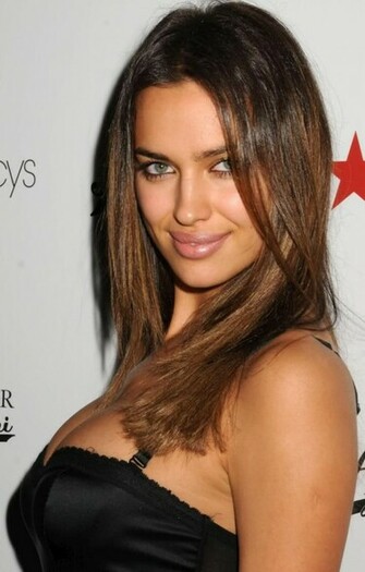 Perfect Body Wallpaper Irina Shayk Background