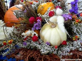 Fall Pumpkin Display With